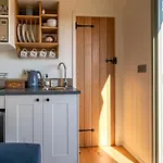 Scalderskew Shepherds Hut