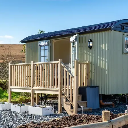 Scalderskew Shepherds Hut *