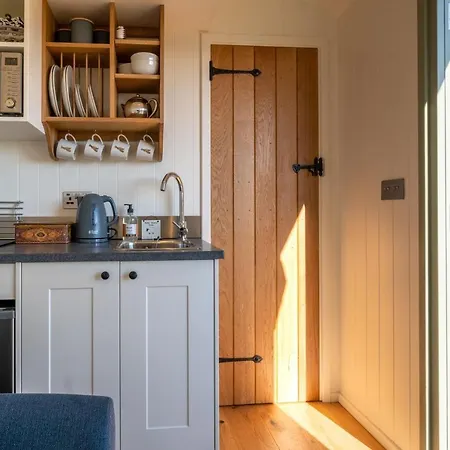 Scalderskew Shepherds Hut